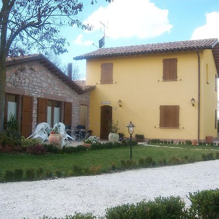 Agriturismo Lo Sgorzolo Pergola Extérieur photo